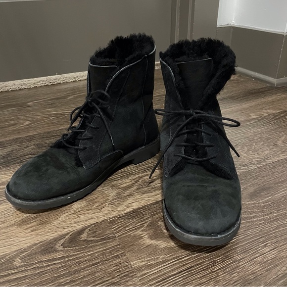 UGG Quincy Black Lace Up Boots - Picture 2 of 8